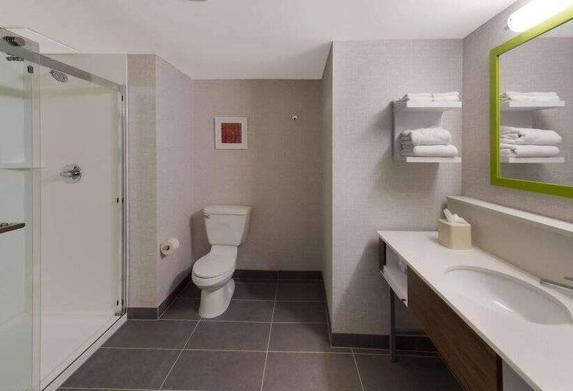 스탠다드 스튜디오 킹침대, Hampton Inn Nanuet