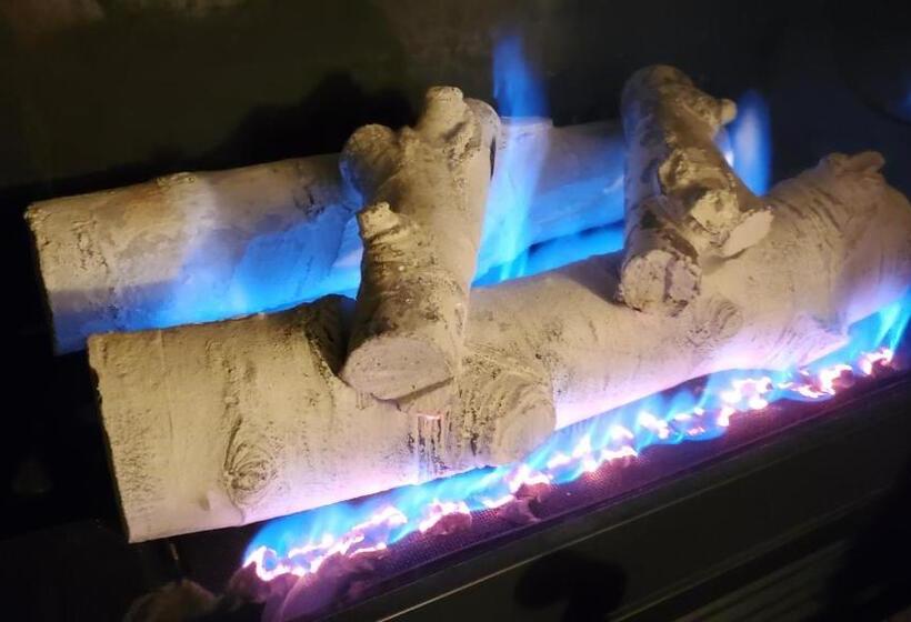 Номер Стандарт с Гидромассажем, Knights Inn Colonial Fireside Inn