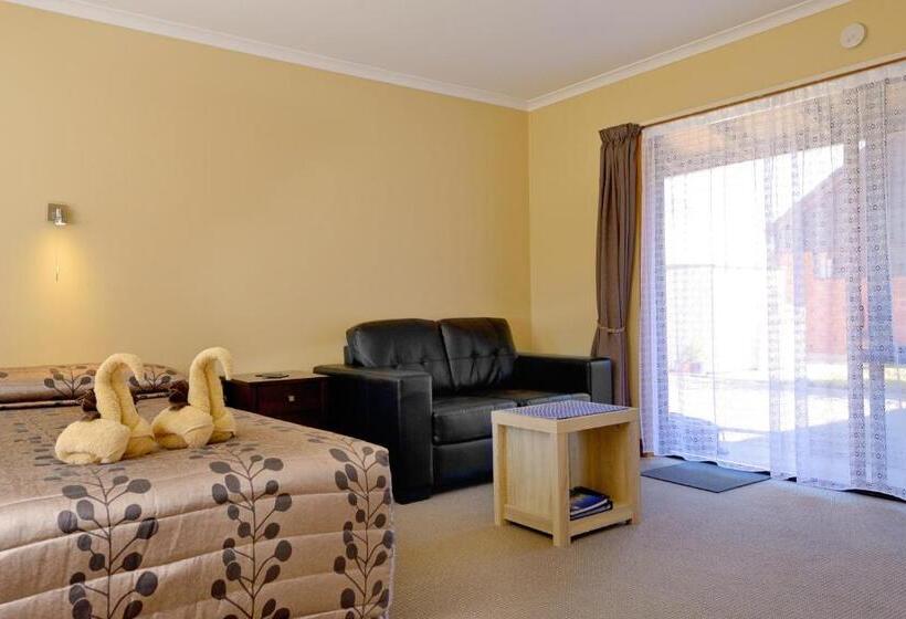 Студия Стандарт, Mosgiel Regency Motel