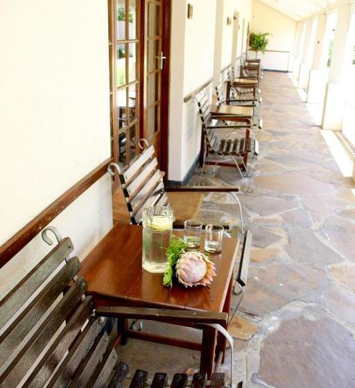 패밀리 룸 공용 욕실, Eight Bells Mountain Inn