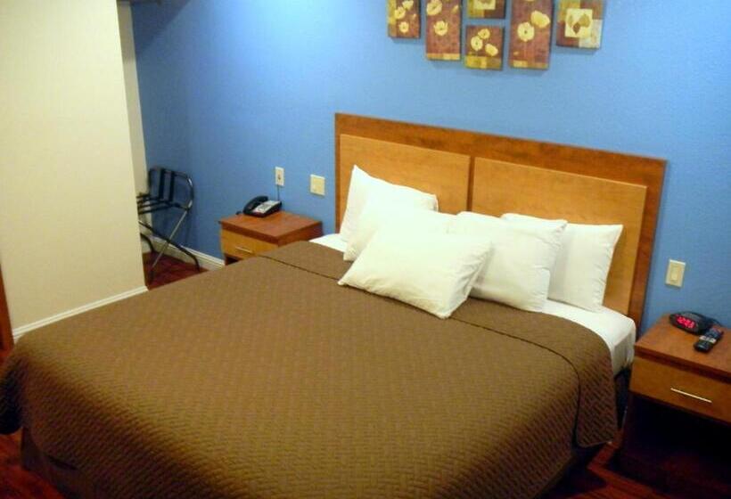 스탠다드 룸 킹사이즈 침대, Fairbridge Inn & Suites Gateway To Yosemite