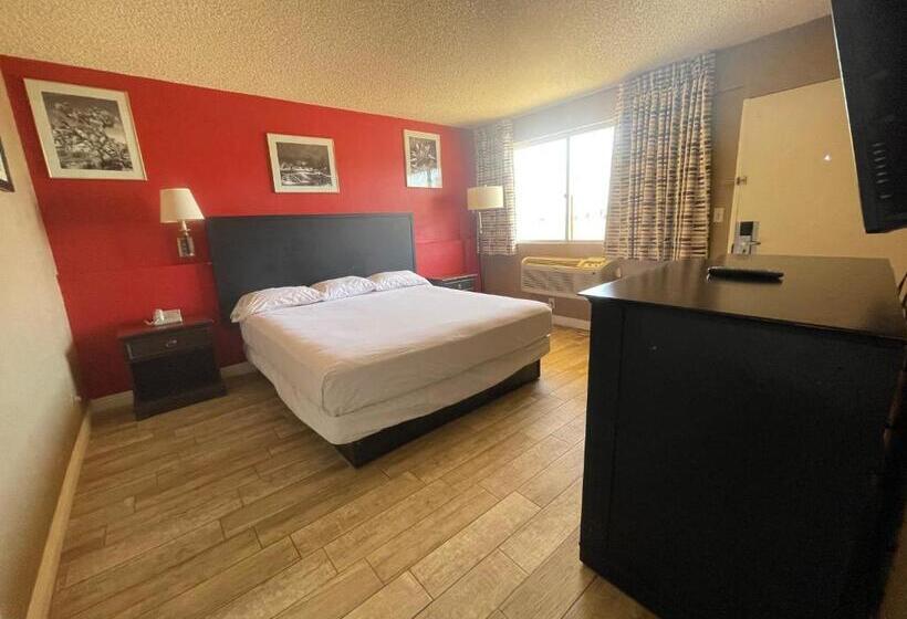 Стандартный Номер Кровать Кинг, Travelodge By Wyndham Imperial   El Centro