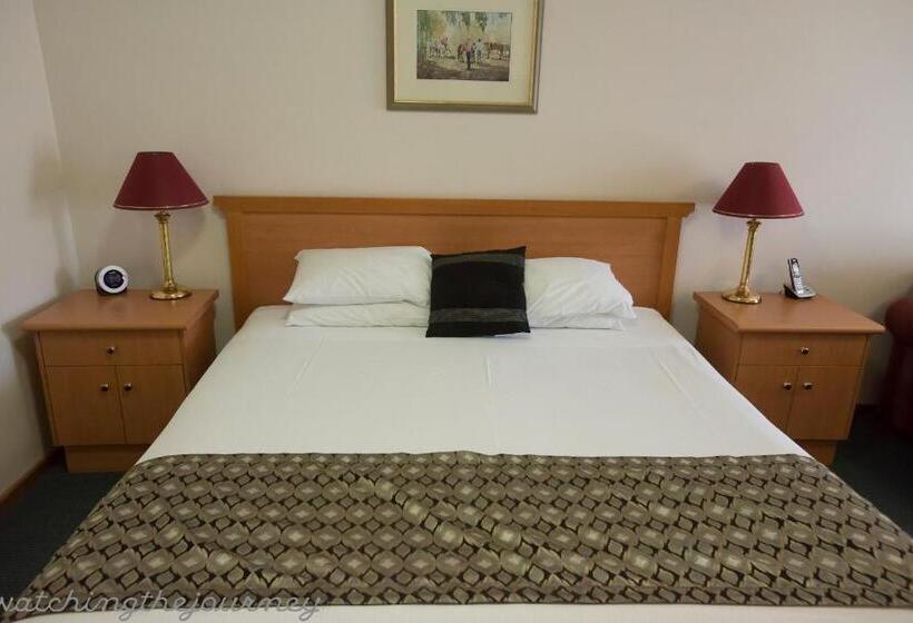 Номер Superior Кровать Кинг, Best Western Plus All Settlers Motor Inn