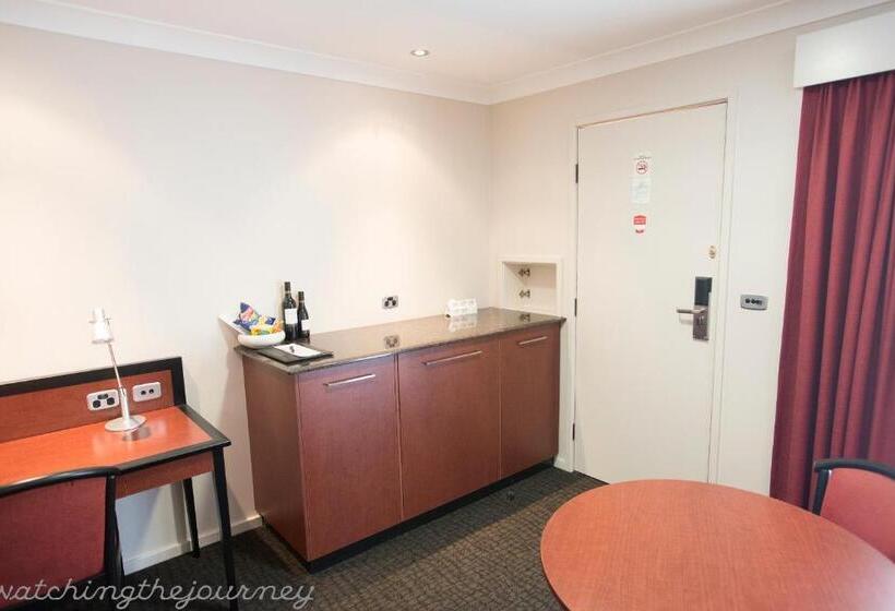 Номер Deluxe Адаптированный для Инвалидов, Best Western Plus All Settlers Motor Inn