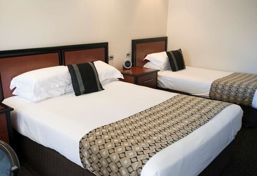 Номер Deluxe, Best Western Plus All Settlers Motor Inn