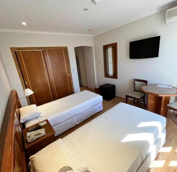 اتاق استاندارد با چشمانداز شهر, Bristol