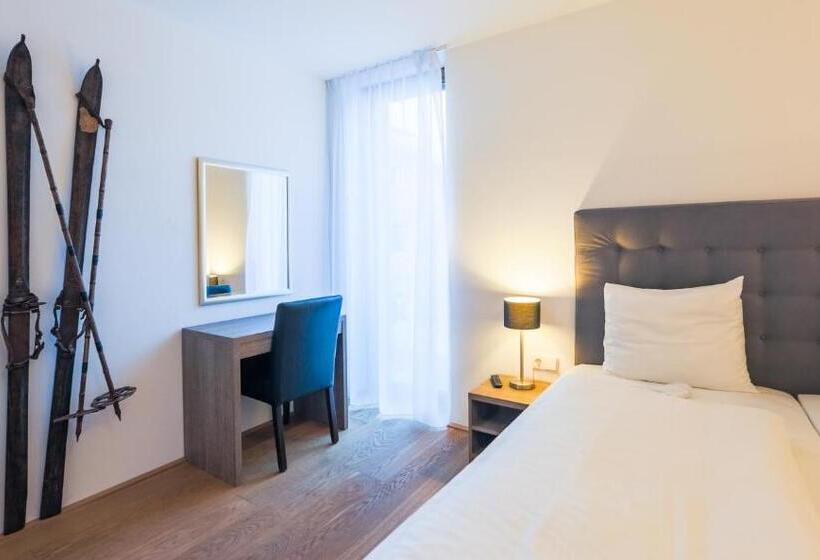 Апартаменты 3 Спальни, Seehotel Bellevue
