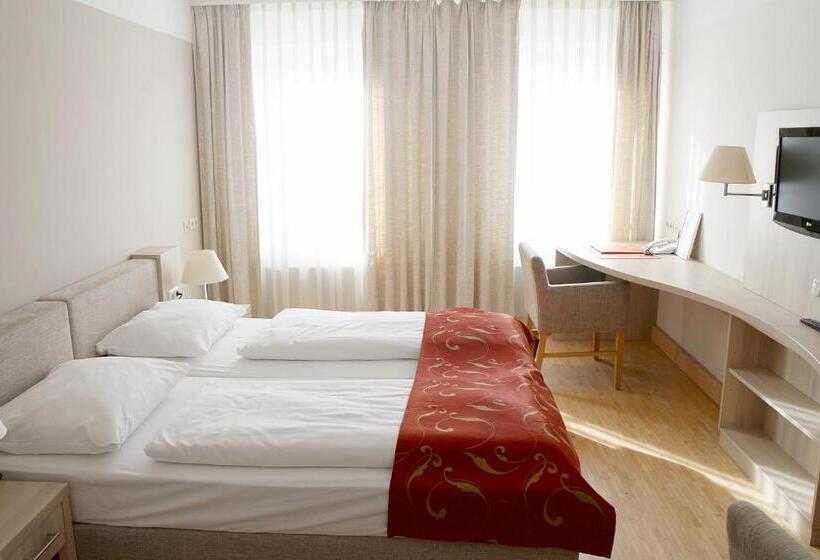 수피리어 룸, Europahaus Wien
