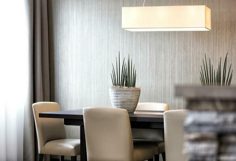 سوییت اجرایی, Wyndham Grand Salzburg Conference Centre