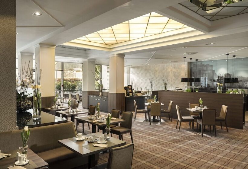 اتاق خانوادگی, Wyndham Grand Salzburg Conference Centre