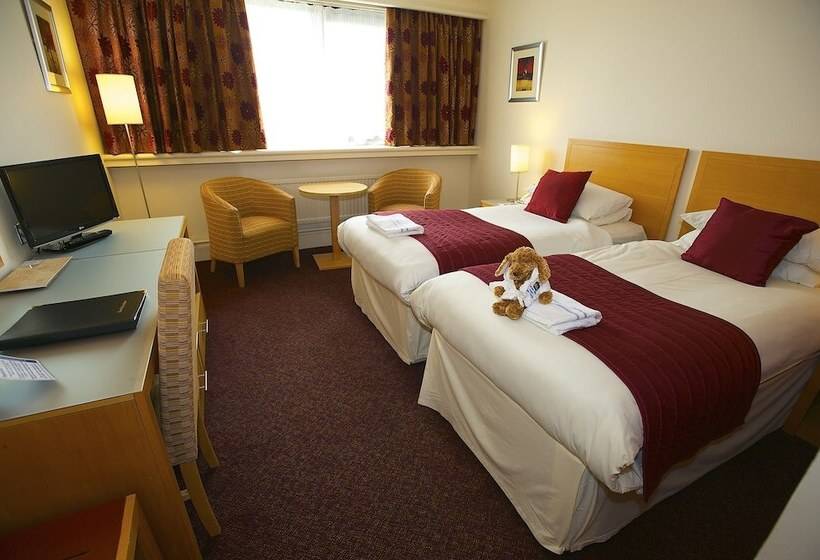 Номер Стандарт, Best Western Frodsham Forest Hills