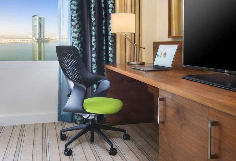 Семейный Номер, Hilton Puckrup Hall Hotel & Golf Club, Tewkesbury