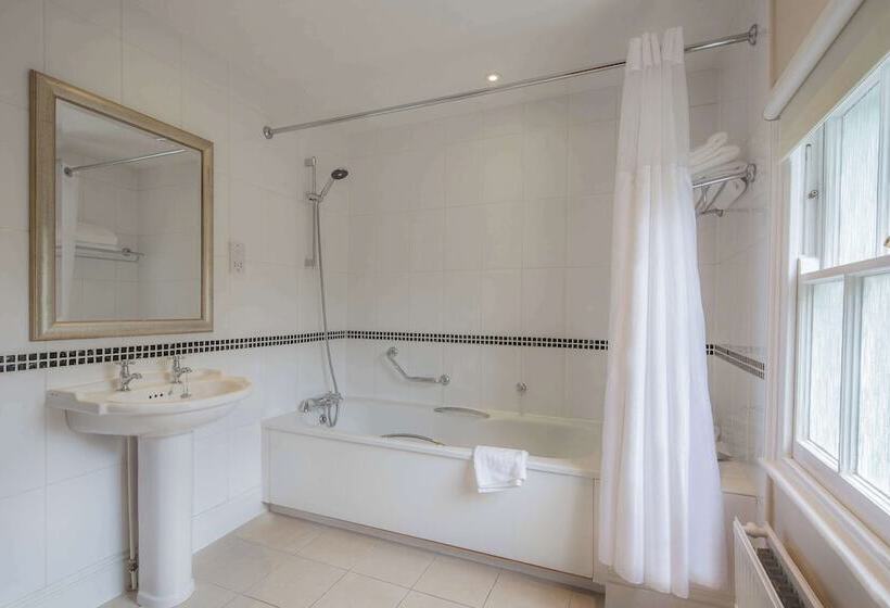 Номер Deluxe, Hilton Puckrup Hall Hotel & Golf Club, Tewkesbury