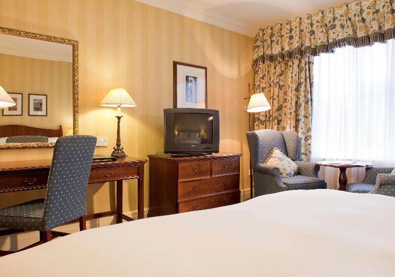 Номер Executive, Mercure Winchester Wessex