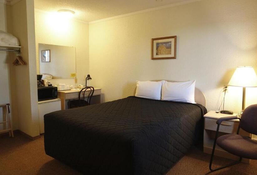 Номер Стандарт, Armada Inn Motel