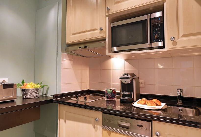 Suite Executiva 2 Quartos, Fraser Suites Le Claridge Champselysees