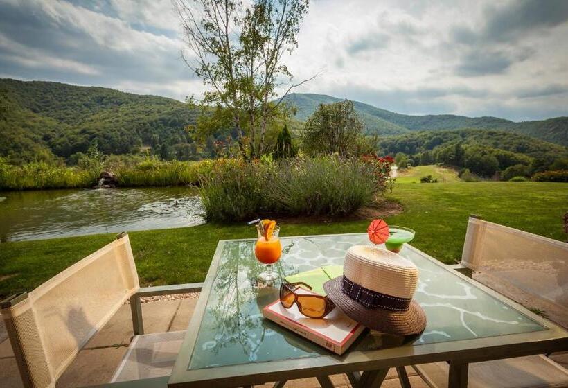 Номер Стандарт Индивидуальный, Domaine De Falgos Golf & Spa
