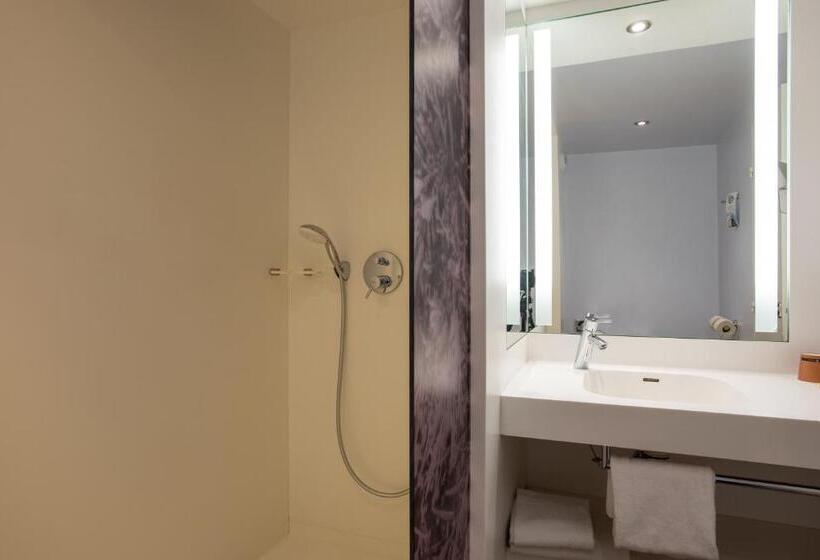 Классический Номер, Mercure Marseille Centre Vieux Port