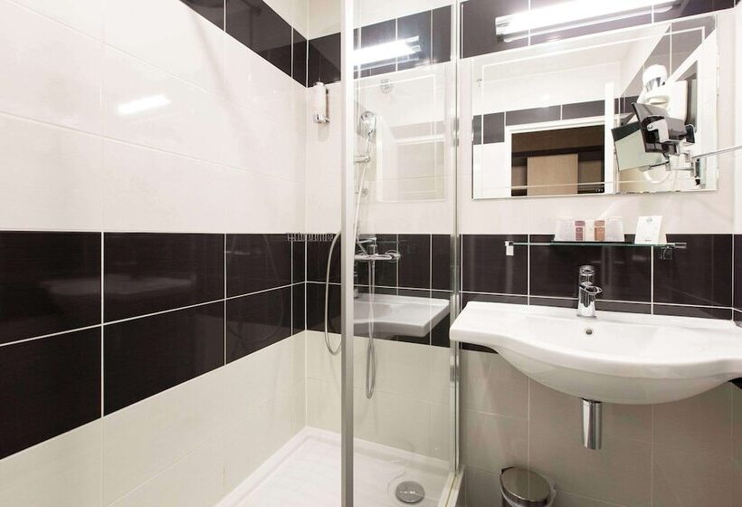 Номер Стандарт, Quality Hotel Bordeaux Centre