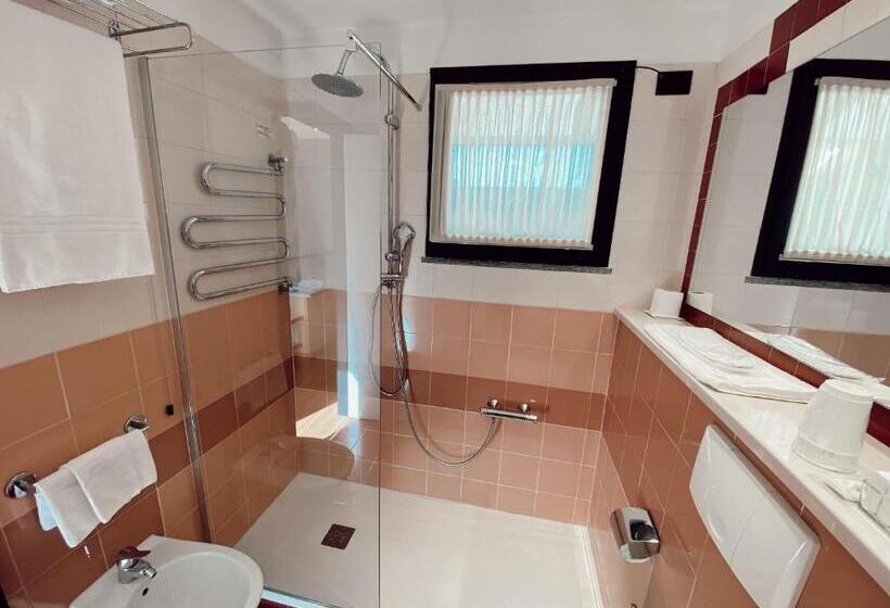 Номер Superior Кровать Кинг, Best Western Hotel Solaf
