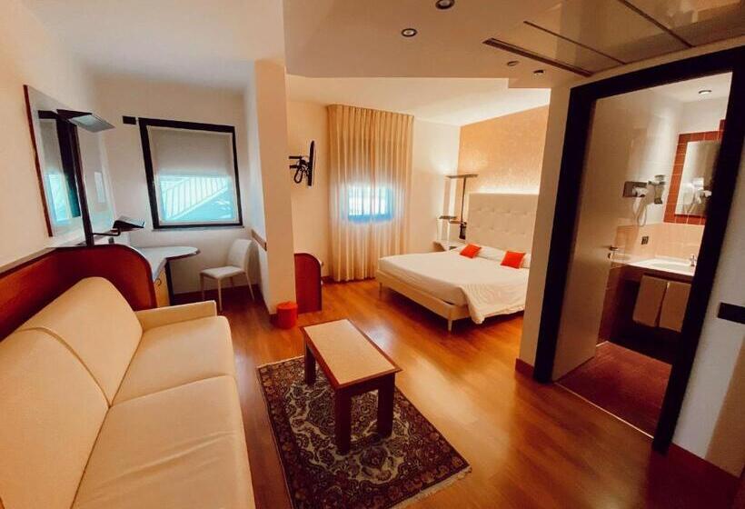 Семейный Номер, Best Western Hotel Solaf