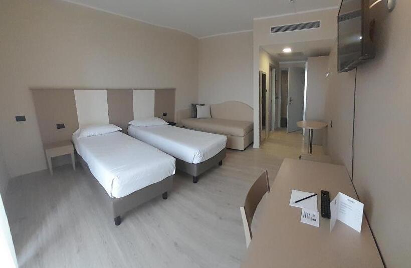 Номер Стандарт, Jr Hotels Gate 7 Bologna