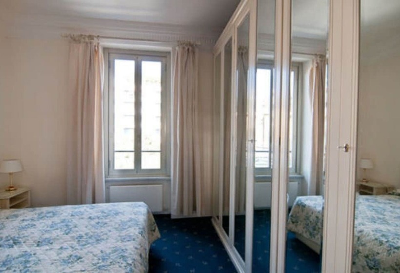 Номер Стандарт Трехместный, Grand Hotel De Londres