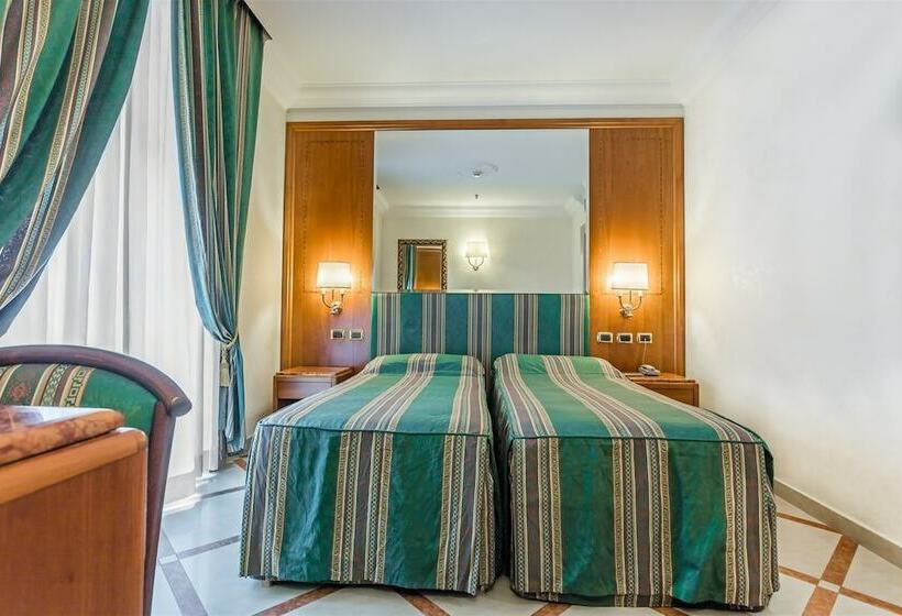 Habitación Estándar, Regio