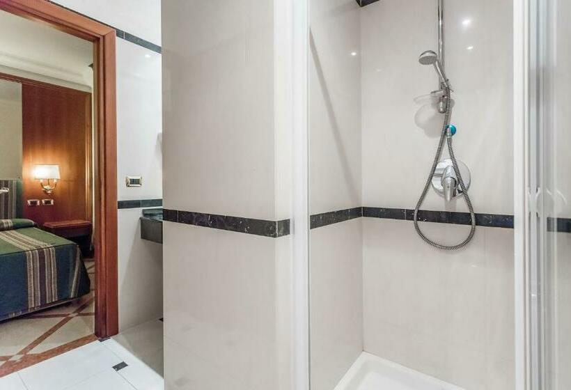 Habitación Economy, Regio