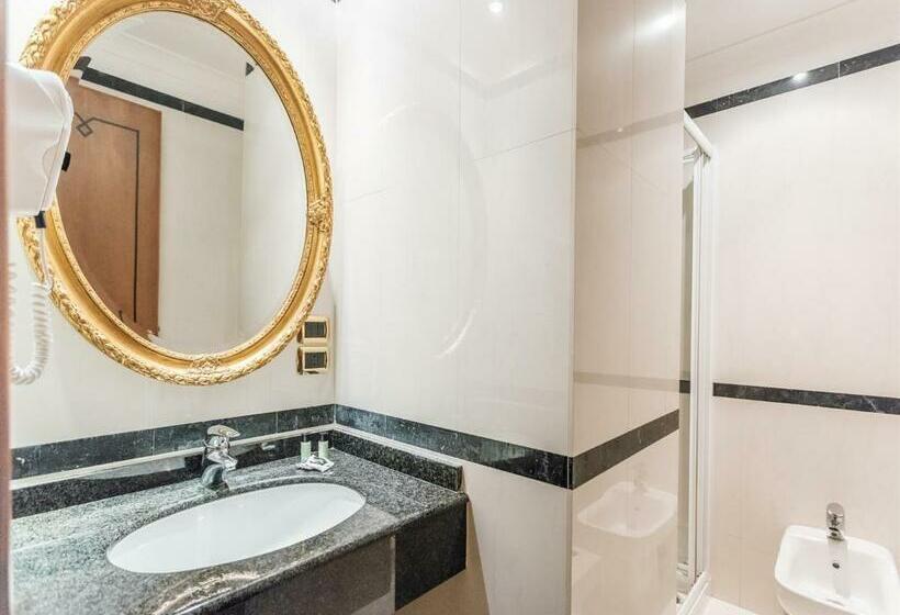 Habitación Triple Estándar, Regio
