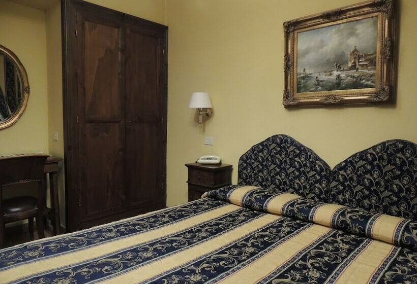 Номер Стандарт Трехместный, Country Relais I Due Laghi