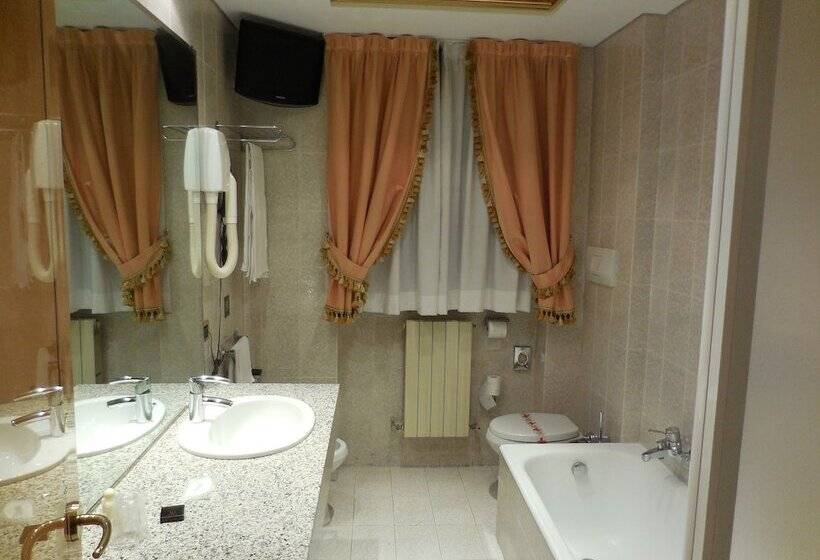 Номер Стандарт Индивидуальный, Roma