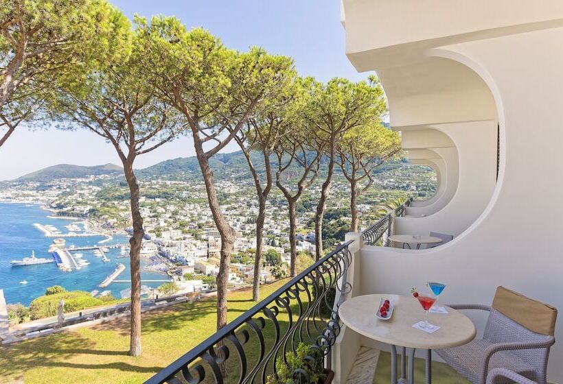 Номер Superior Вид на Море, San Montano Resort & Spa