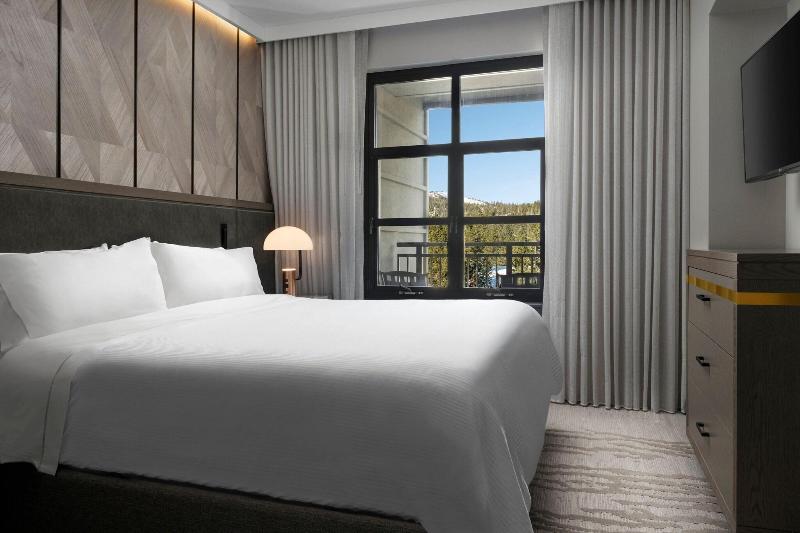 Номер Стандарт Боковой Вид на Море, San Montano Resort & Spa