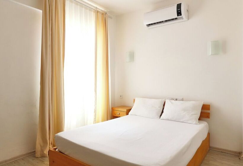 Номер Стандарт, Zephyros City Otel