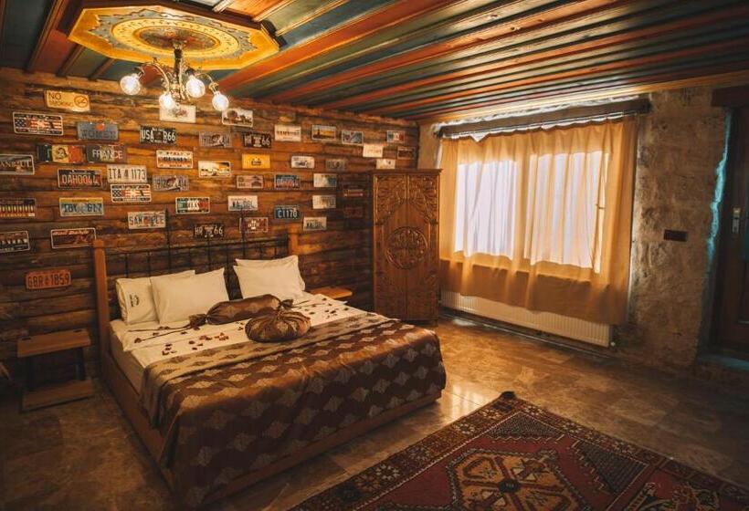 Номер Superior Кровать Кинг, çavuşin Cave House Cappadocia
