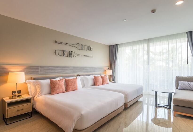 Номер Deluxe, Centara Ao Nang Beach Resort & Spa Krabi, Sha Plus