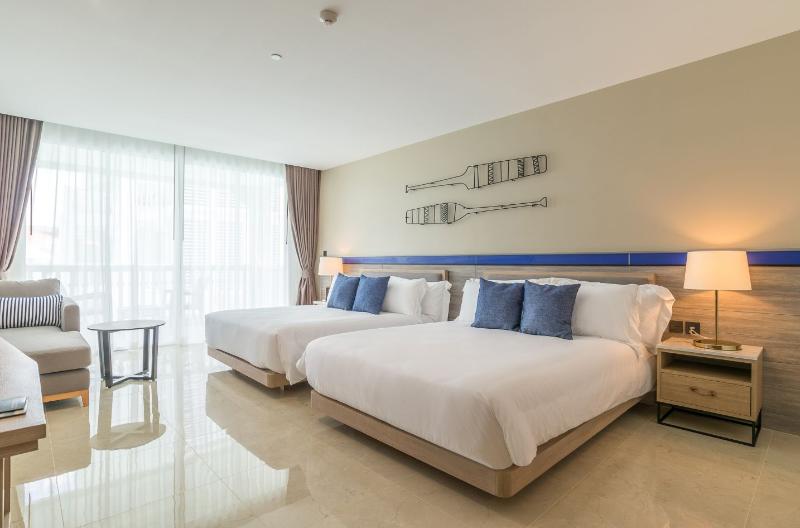 Номер Deluxe, Centara Ao Nang Beach Resort & Spa Krabi, Sha Plus