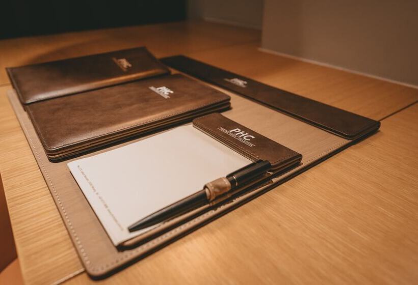 Номер Премиум, Macalister Hotel Managed By The Ascott Limited