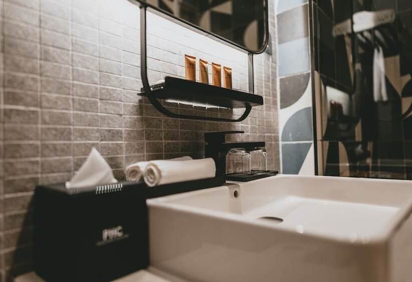 Люкс Premium 2 Спальни, Macalister Hotel Managed By The Ascott Limited