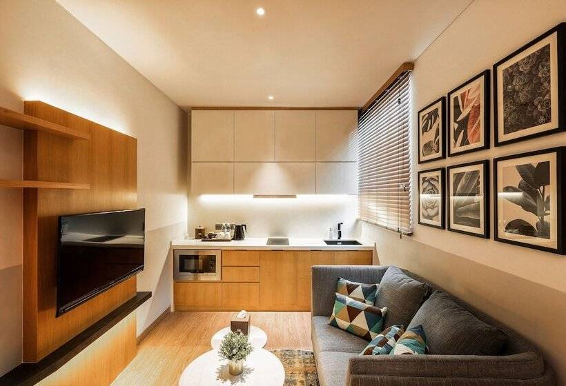 Люкс Семейный 2 Спальни, Macalister Hotel Managed By The Ascott Limited