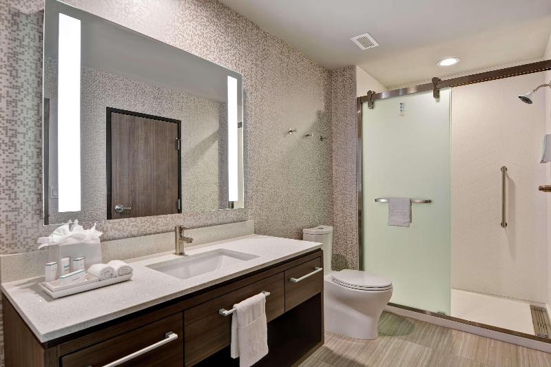 Люкс Кровать Кинг, Home2 Suites By Hilton Pecos