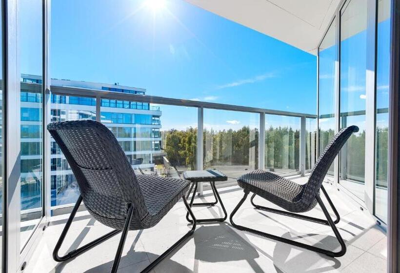 Апартаменты 1 Спальня Боковой Вид на Море, Dune Resort Mielno   B