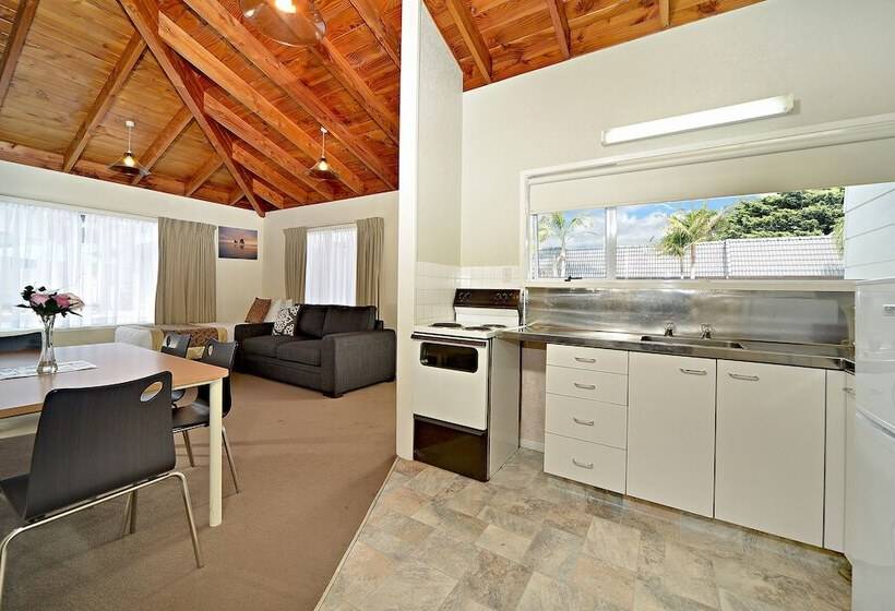 Апартаменты 1 Спальня, Takapuna Motor Lodge