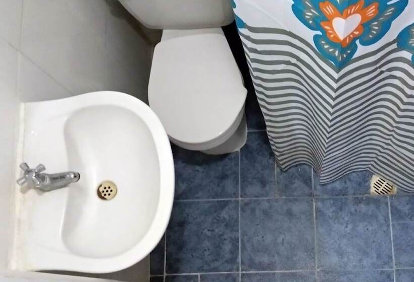 スタンダードルーム, Bacano Hostel