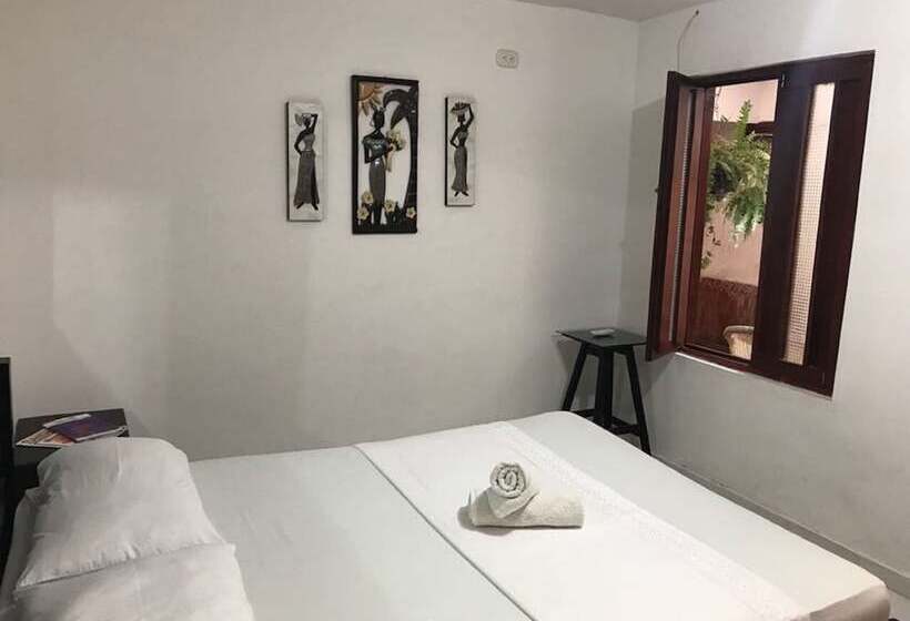 スタンダードルーム, Bacano Hostel