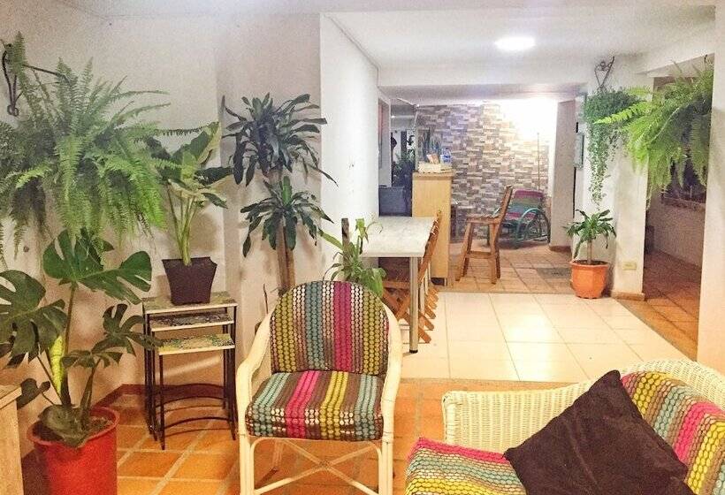 ファミリールーム, Bacano Hostel