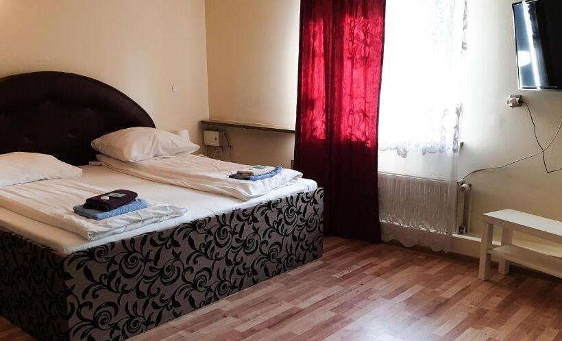 Номер Стандарт, Etna   Hostel  Noclegi Rzeszów