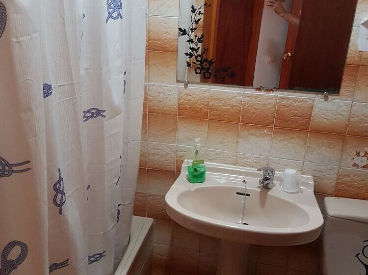 Номер Стандарт, Hostal Los Arcos