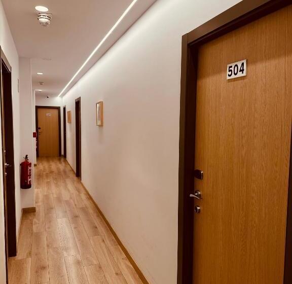 غرفة سوبيريور, Hostal Sol Square Madrid